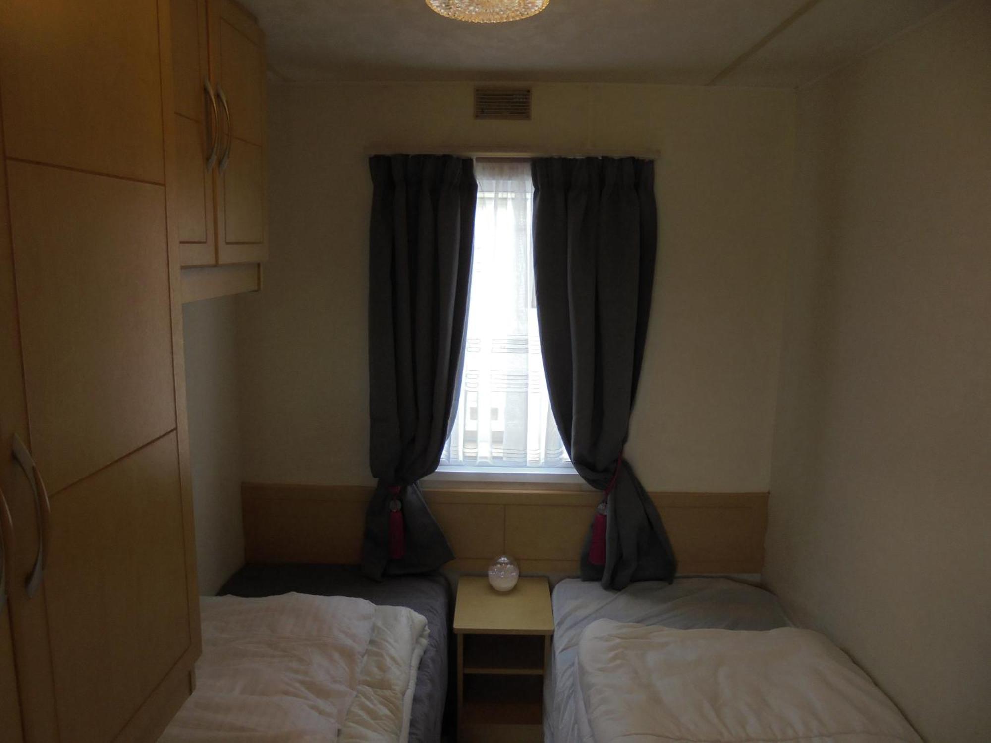The Chase Ingoldmells Sahara III 6 Berth 3 Bedrooms Exterior photo